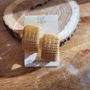 Vintage gold clip on earrings